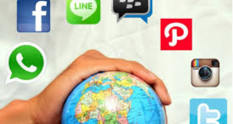 Media Sosial (Photo Republika)